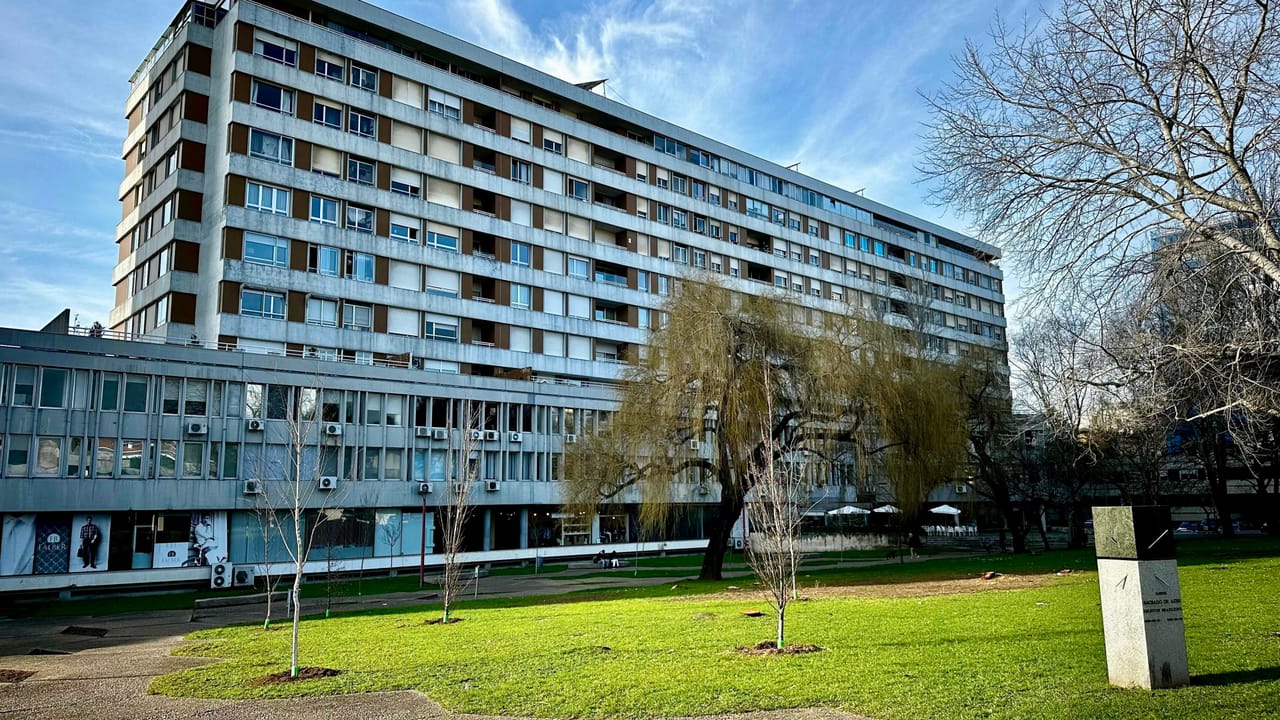 Très bel appartement à Porto. — photo 10