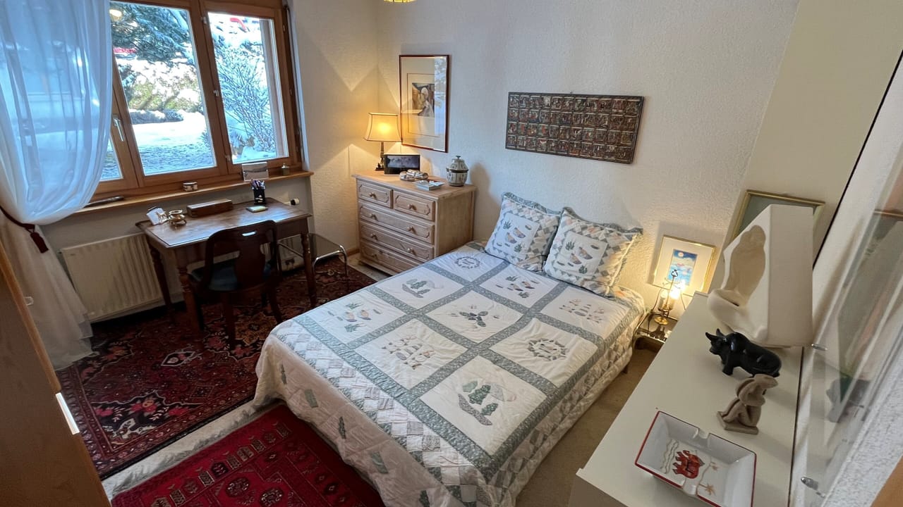 CRANS-MONTANA À LOUER TRES BEL APPARTEMENT — photo 9